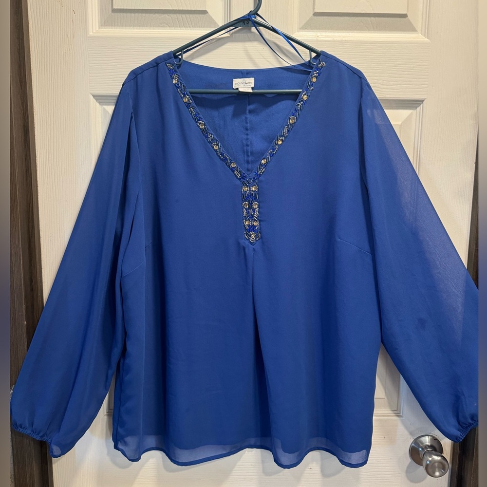 Jaclyn Smith Womens Long sleeve blouse w/ beaded/jewel neckline, size 1X.